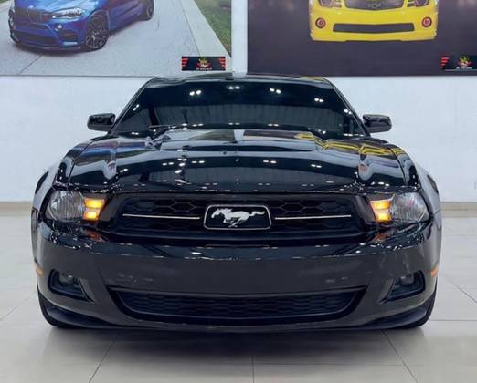 FORD MUSTANG 4.0 COUPÉ V6 12V GASOLINA 2P AUTOMÁTICO